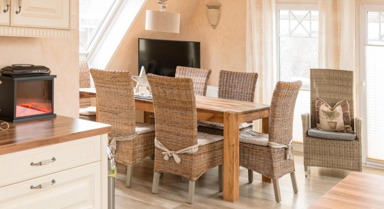 Altes Strandhus Casa Meeresrauschen シャルボイツ エクステリア 写真